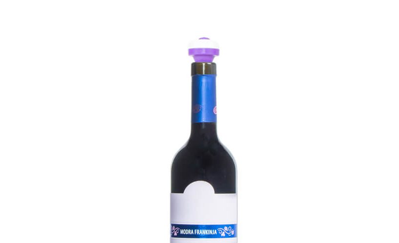 vakumski čep za vino na butelji.