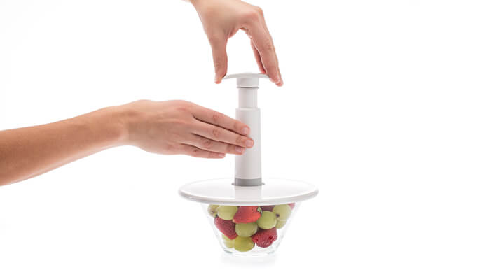 Za korištenje univerzalnih vakuumskih pokrova nužna je vakuumska pumpa.